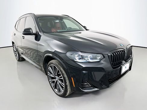 Certified 2024 BMW X3 xDrive30i w/ M Sport Package image 3