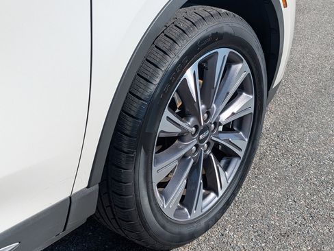 Used 2021 Lincoln Corsair Reserve image 12