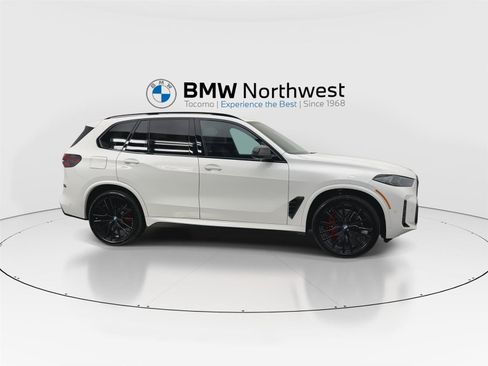 New 2026 BMW X5 xDrive40i w/ M Sport Package AWD/4WD image 5