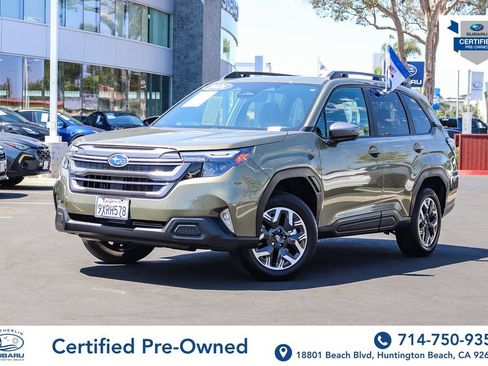Used 2026 Subaru Forester Premium AWD/4WD image 1