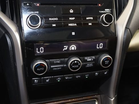 Used 2020 Subaru Ascent Touring w/ Popular Package #2A AWD/4WD image 31