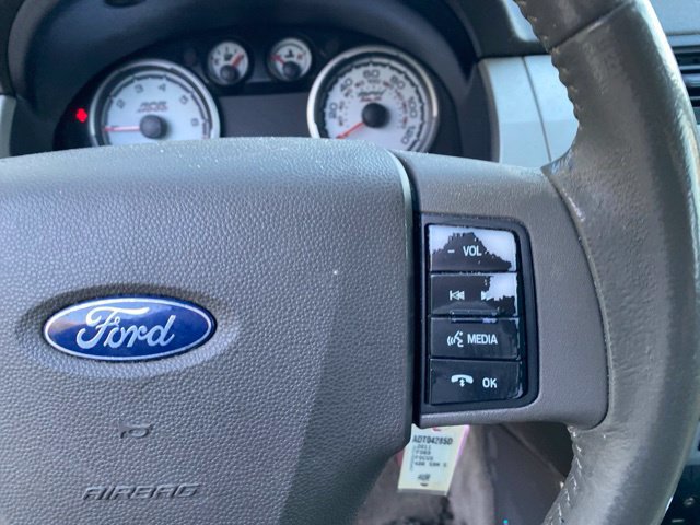 Used 2011 Ford Focus SES w/ 401A Rapid Spec Order Code FWD image 19