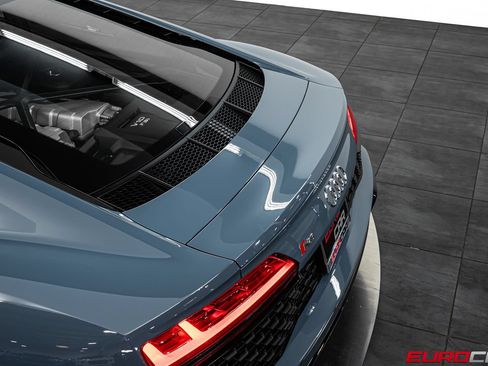 Used 2022 Audi R8 V10 performance RWD image 17