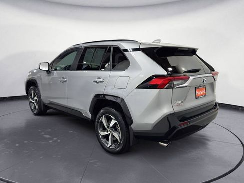Used 2023 Toyota RAV4 SE w/ Weather & Moonroof Package AWD/4WD image 5