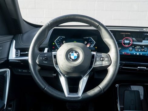 Used 2025 BMW X1 xDrive28i image 23
