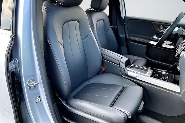 Certified 2026 Mercedes-Benz GLB 250 4MATIC image 26