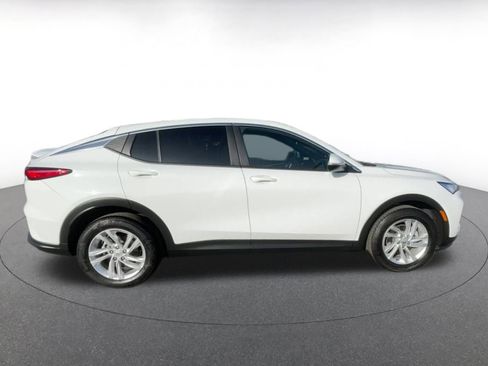 Used 2025 Buick Envista Preferred image 16