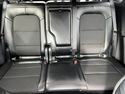 Used 2025 Ford Escape ST-Line image 34