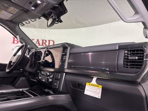 Used 2024 Ford F250 Lariat w/ Lariat Ultimate Package image 17