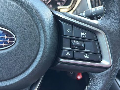 Used 2025 Subaru Outback Premium AWD/4WD image 23