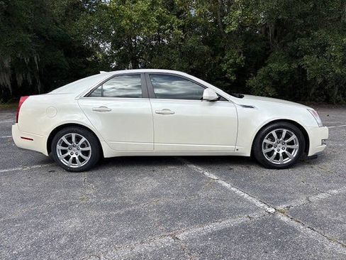 Used 2009 Cadillac CTS 3.6 RWD image 3