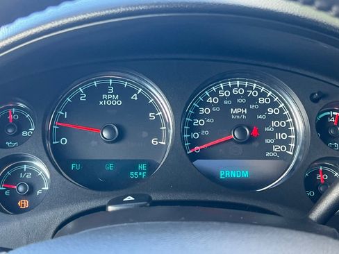 Used 2013 Chevrolet Tahoe LT RWD image 23