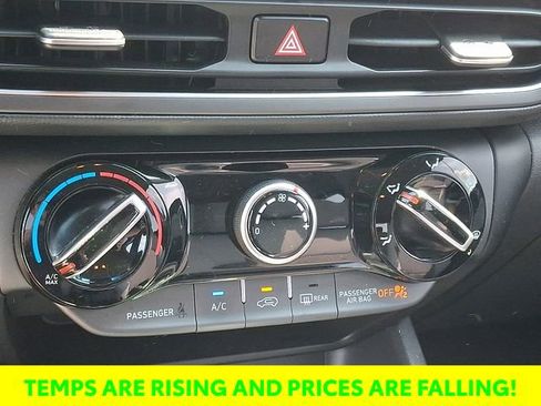 Certified 2022 Hyundai Kona SE w/ Cargo Package image 16