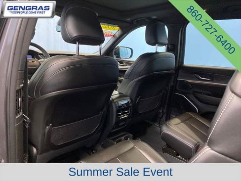 Certified 2025 Jeep Grand Cherokee L Limited w/ Trailer Tow Package AWD/4WD image 30
