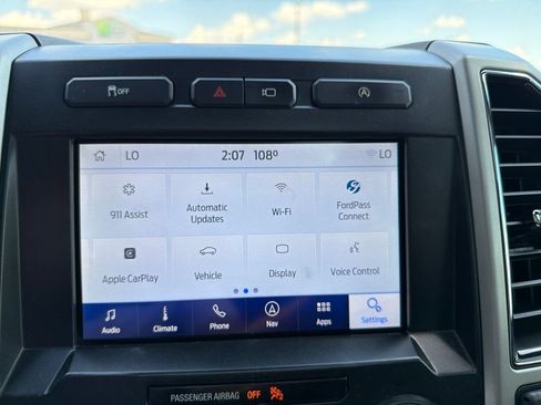 Used 2020 Ford F150 Lariat w/ Equipment Group 502A Luxury AWD/4WD image 44