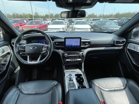 Used 2021 Ford Explorer ST w/ Equipment Group 401A AWD/4WD image 21