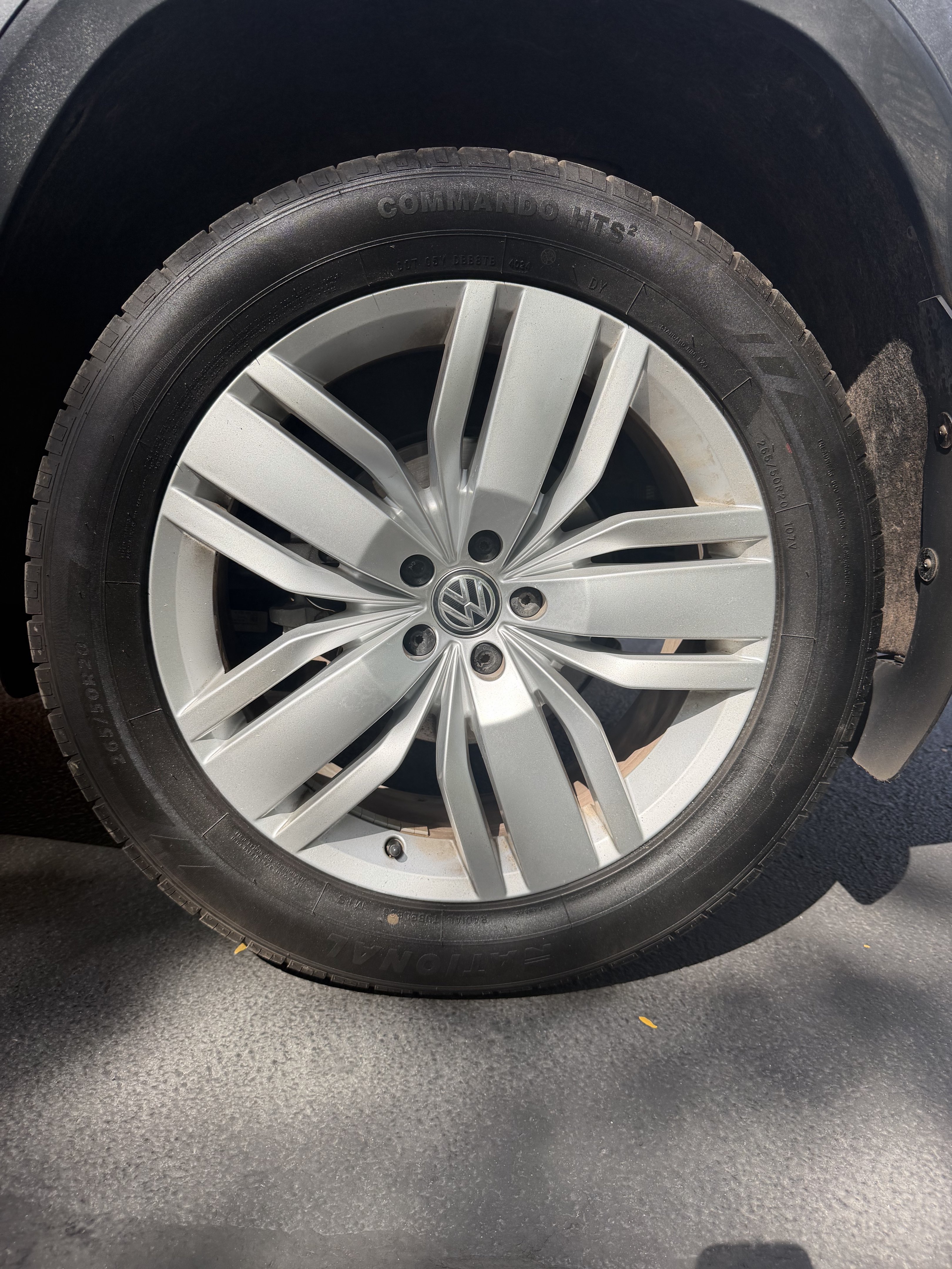 Used 2019 Volkswagen Atlas SE w/ Towing Package AWD/4WD image 14