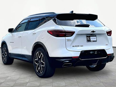 Used 2023 Chevrolet Blazer RS w/ Enhanced Convenience Package AWD/4WD image 12