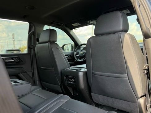 Used 2025 Chevrolet Tahoe LT AWD/4WD image 23