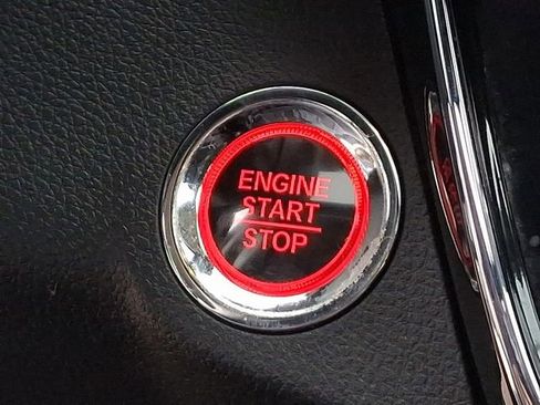 Used 2020 Honda HR-V EX image 29