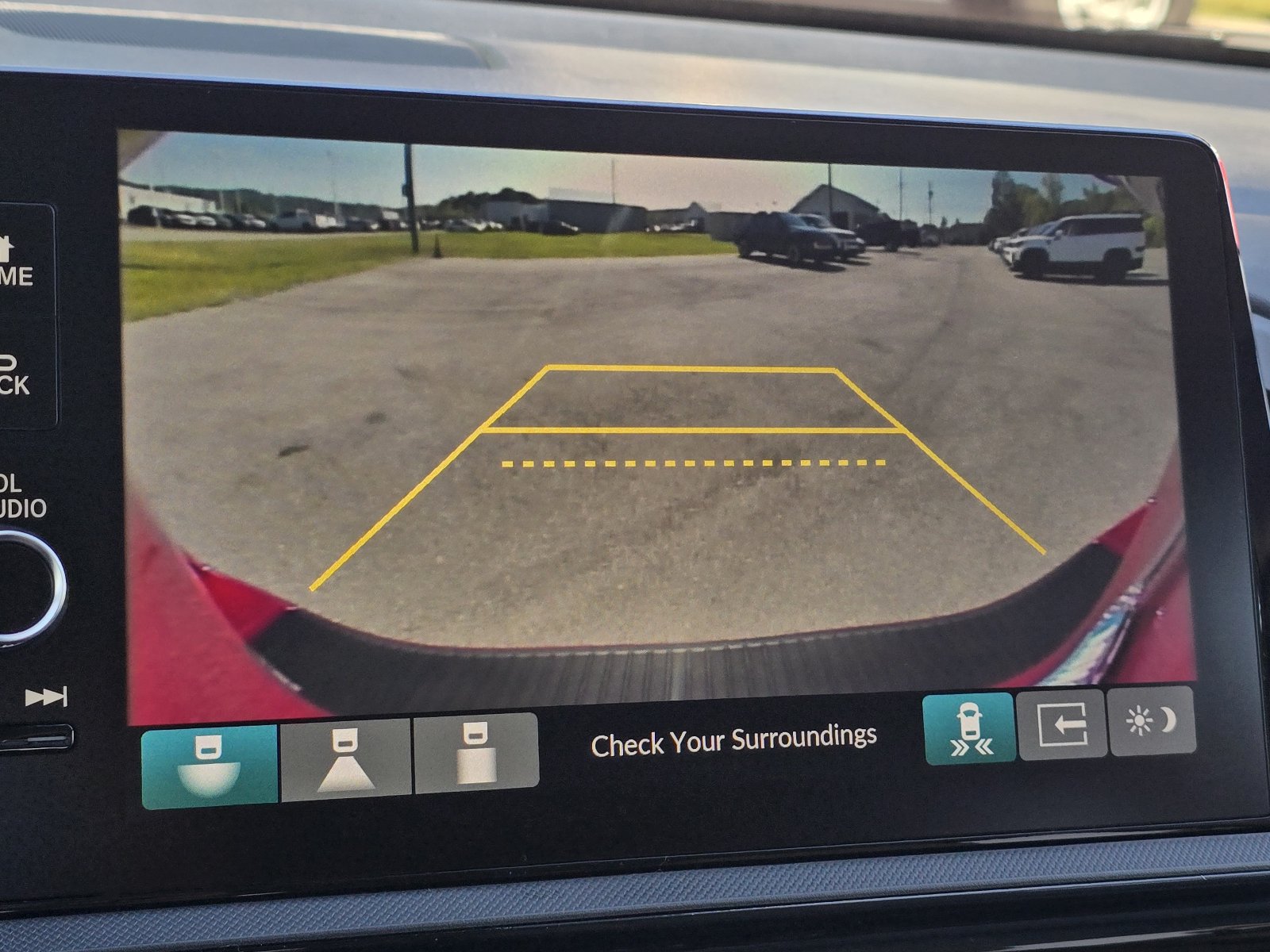 New 2027 Honda Odyssey Touring image 19
