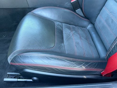 Used 2017 Mercedes-Benz SLC 43 AMG image 15