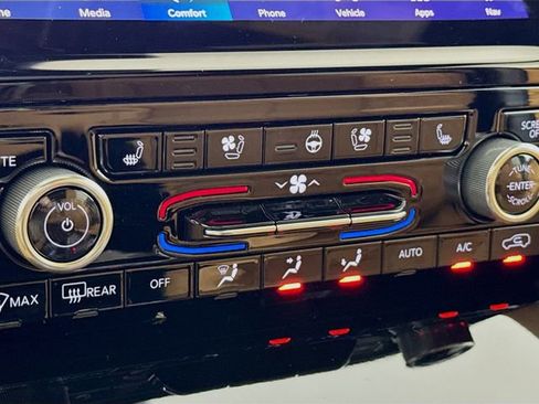 New 2025 Jeep Grand Cherokee L Summit image 21