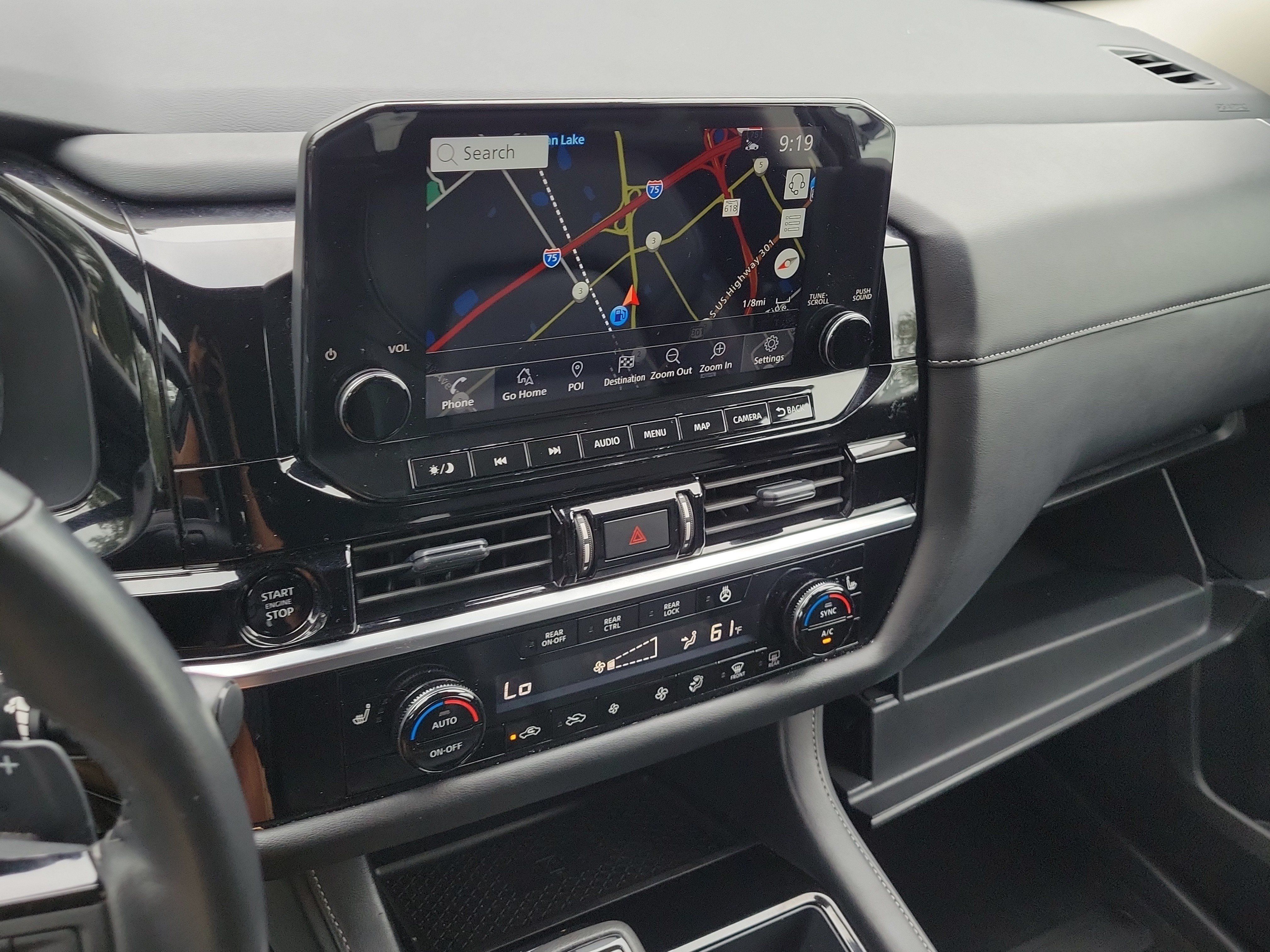 Certified 2025 Nissan Pathfinder SL FWD image 26