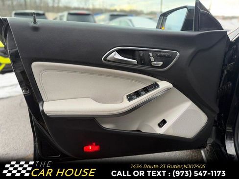 Used 2018 Mercedes-Benz CLA 250 image 14