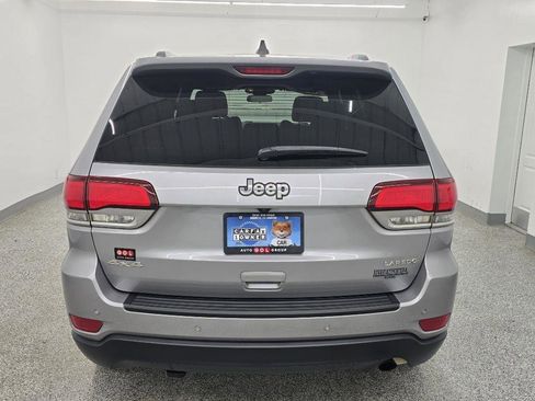 Used 2020 Jeep Grand Cherokee Laredo w/ Security & Convenience Group AWD/4WD image 6