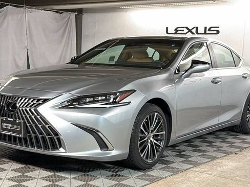 Certified 2025 Lexus ES 300h w/ Premium Package FWD image 2