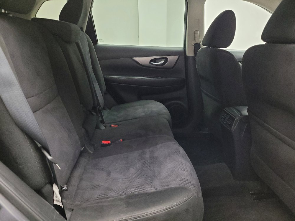 Used 2015 Nissan Rogue SV AWD/4WD image 19