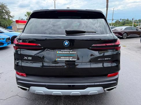 Used 2024 BMW X5 xDrive50e w/ Premium Package AWD/4WD image 6
