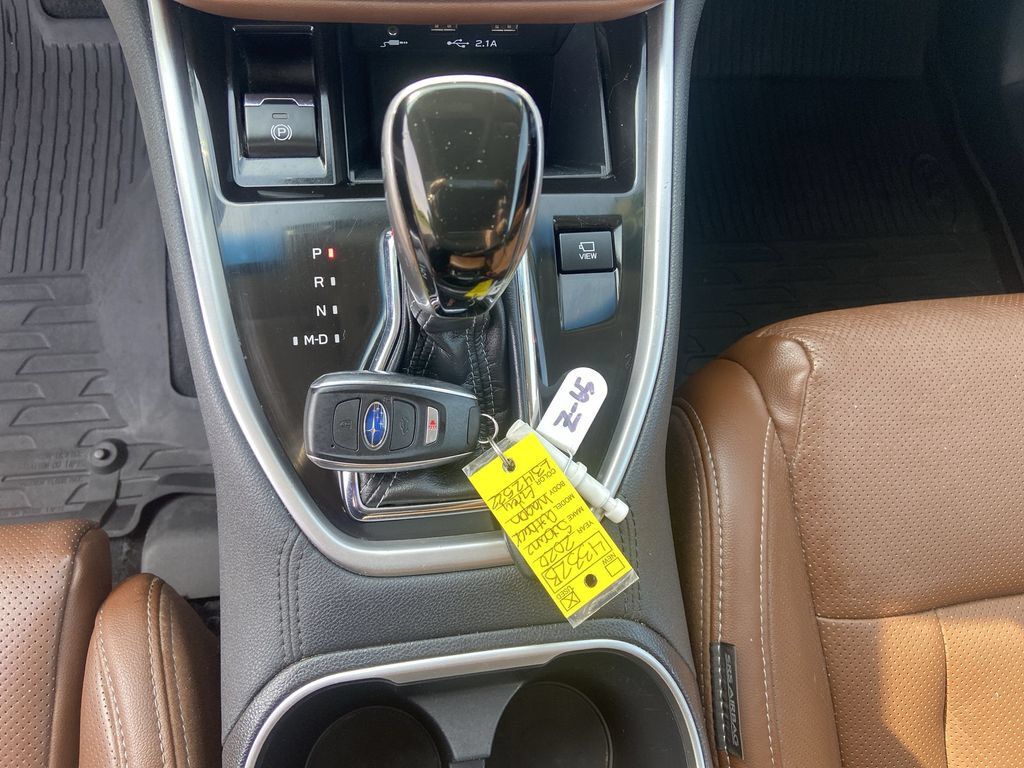 Used 2020 Subaru Outback Touring AWD/4WD image 16