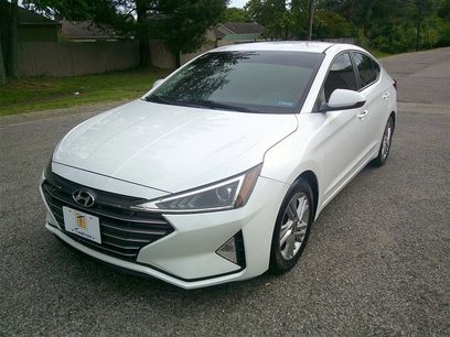 Used 2020 Hyundai Elantra SEL w/ Cargo Package (C1)