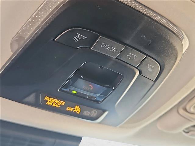 Used 2026 Toyota Corolla LE FWD image 20