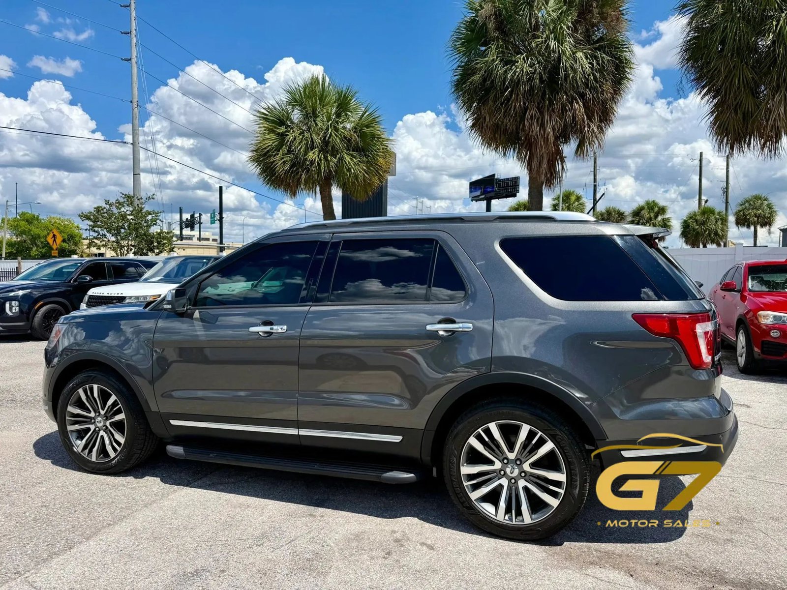 Used 2018 Ford Explorer Platinum AWD/4WD image 5
