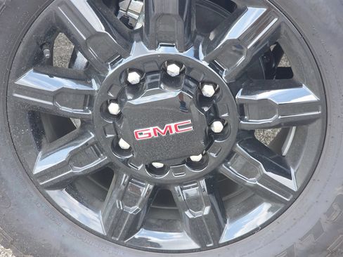 New 2026 GMC Sierra 2500 AT4 w/ AT4 Premium Plus Package AWD/4WD image 13
