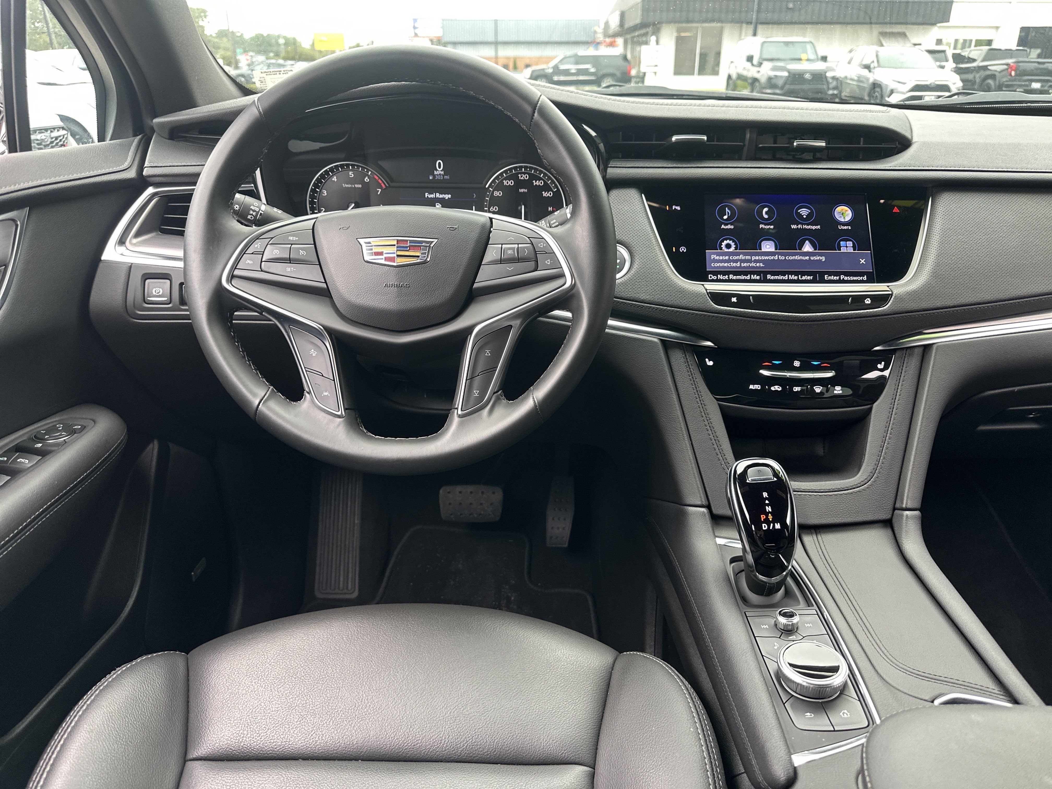 Used 2025 Cadillac XT5 Luxury FWD image 15