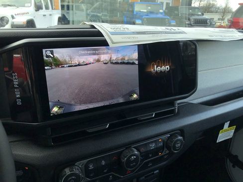 New 2026 Jeep Gladiator Willys image 28