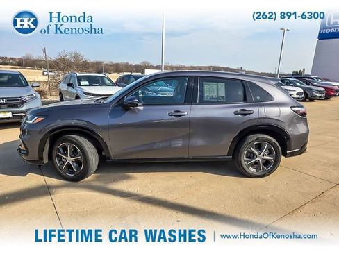 Used 2024 Honda HR-V EX-L image 2
