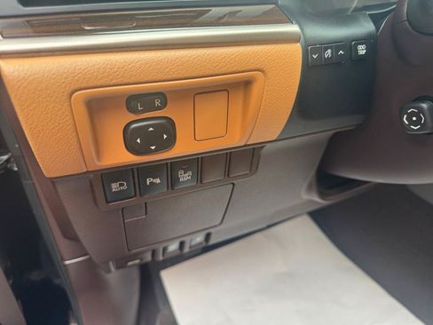 Used 2017 Lexus ES 350 w/ Navigation System Package FWD image 17