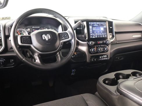 Used 2022 RAM 2500 Big Horn w/ Night Edition AWD/4WD image 2