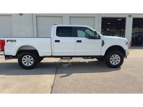 Used 2022 Ford F250 XL w/ STX Appearance Package AWD/4WD image 9