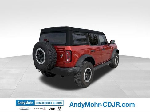Used 2023 Ford Bronco Badlands AWD/4WD image 7