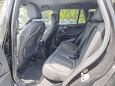 Used 2021 BMW X1 sDrive28i FWD image 3