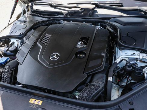 Used 2019 Mercedes-Benz S 560 Sedan image 42