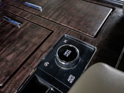 Used 2022 Lincoln Navigator L Reserve image 22