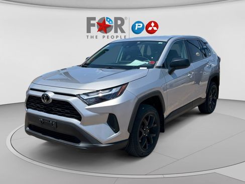 Used 2023 Toyota RAV4 LE FWD image 1