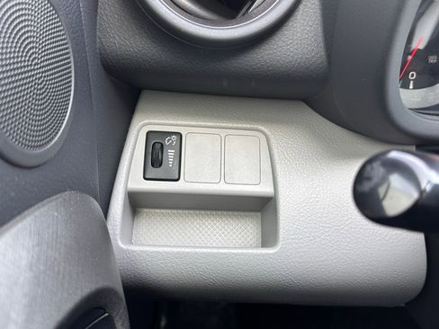 Used 2011 Toyota RAV4 Limited image 30